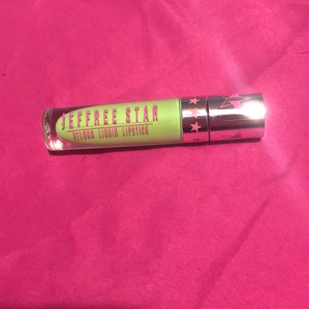 Jeffree Star Venus Flytrap LE Liquid Lipstick